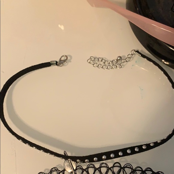 Black outer space theme chocked set - Picture 2 of 2